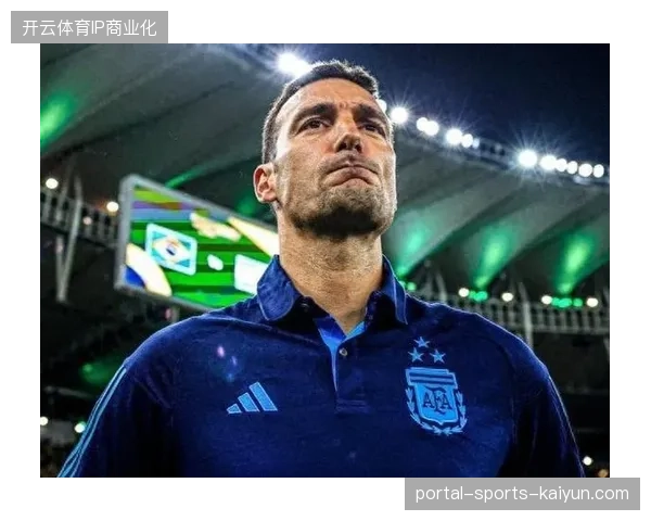 梅西可能因伤缺席末轮热身赛，斯卡洛尼将重点演练无核心依赖的进攻模式